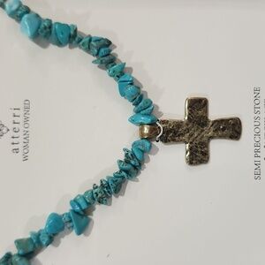 💙🔹️ATTERRI🔹️Gorgeous Turquoise  Gold Cross Semi Precious Stone 14" Necklace